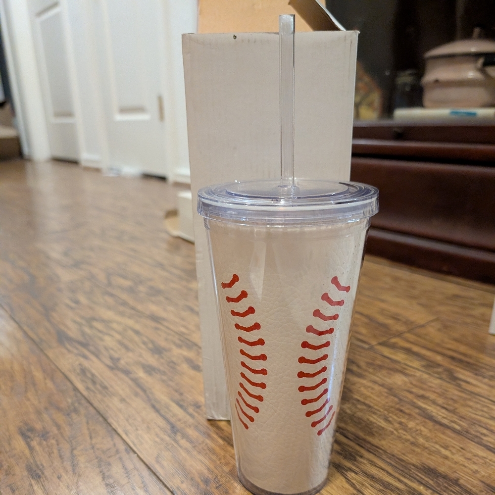 💥3/$24 Baseball Design Tumbler‎ with Straw